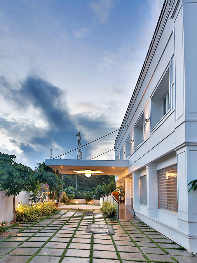 Kasa Collins Park Miami Beach